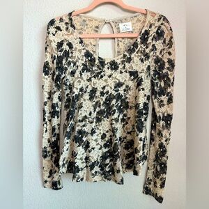 Pins & Needles Urban Outfitters Black and Cream Floral Lace Top M